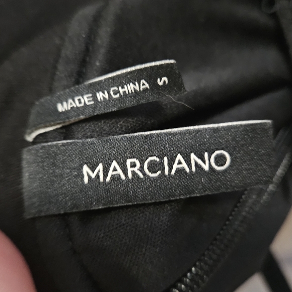 MARCIANO Black Lace detail fitted strappy halter Mini dress. Size small - Picture 12 of 13